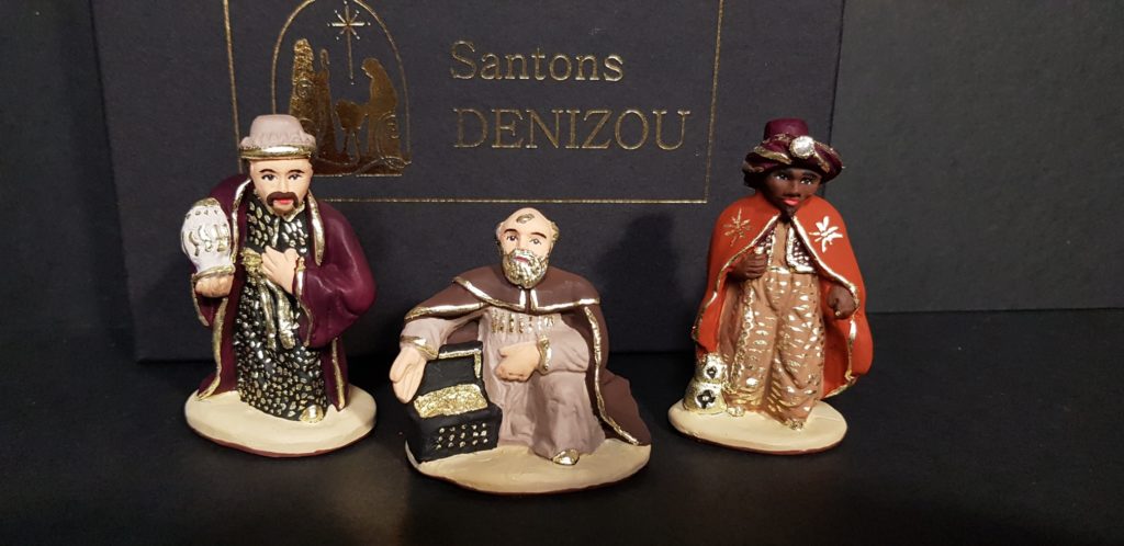 Rois mages dorés à la feuille d'or